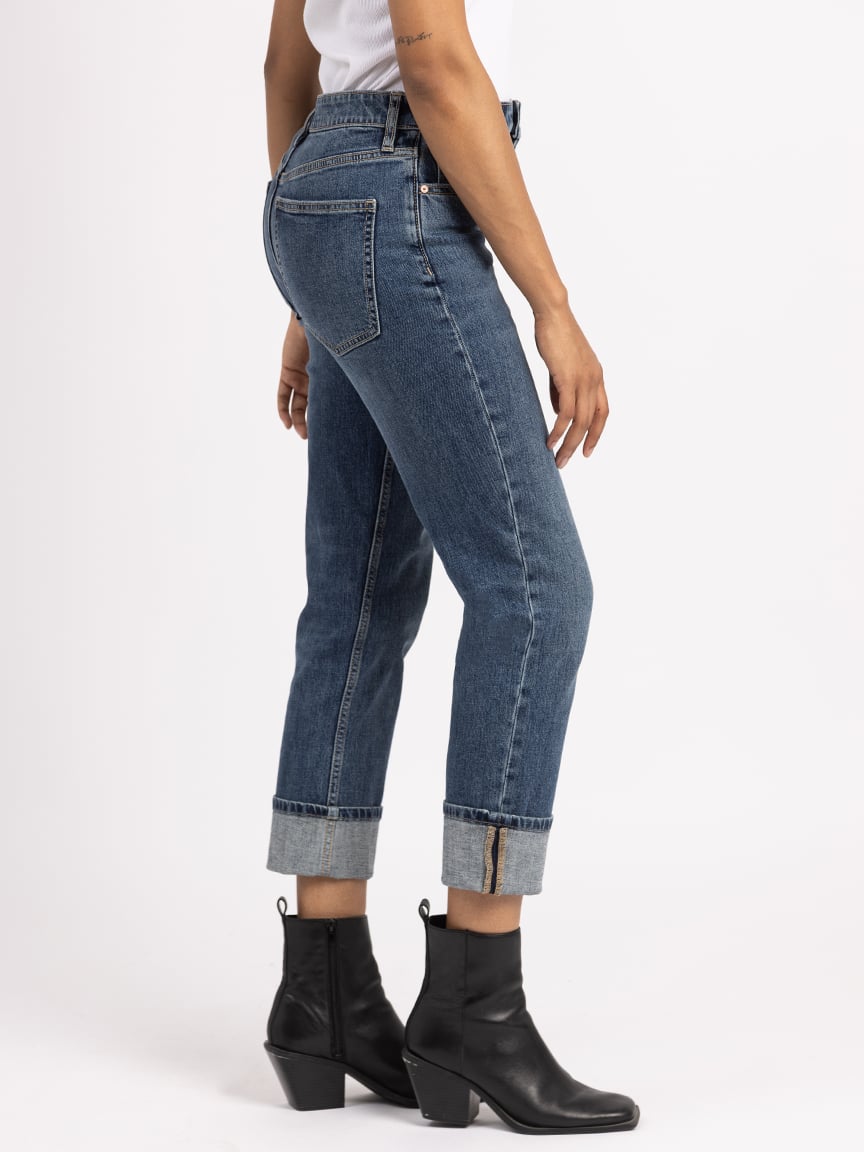 ava stovepipe jean medium authentic