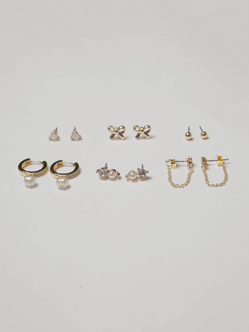 pack gold earrings