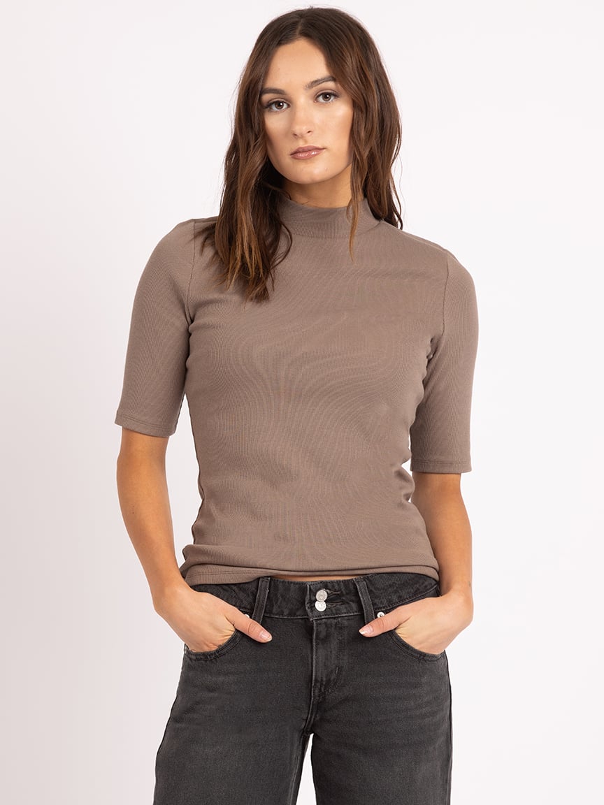 signey mock neck top