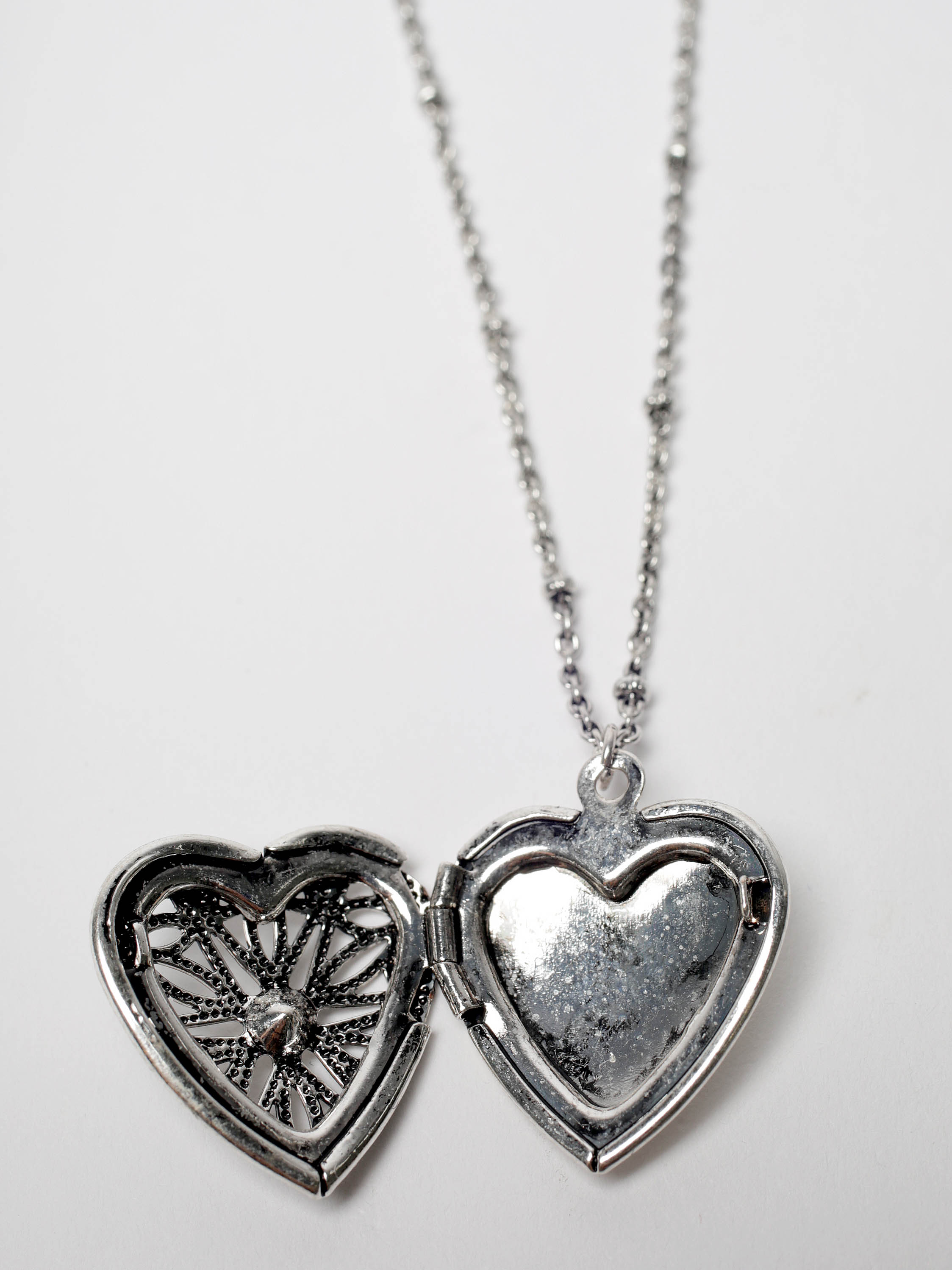 heart locket necklace